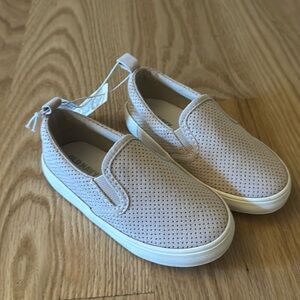 Toddler girl slip ons.